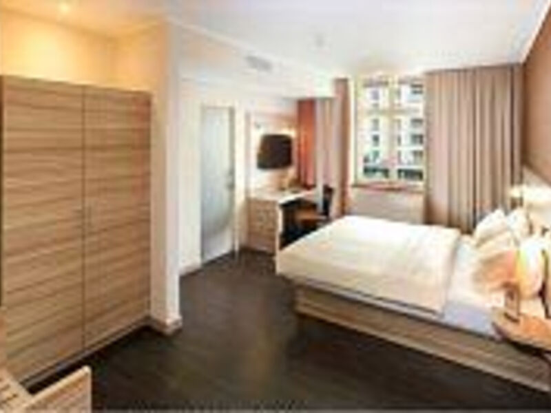 Star Inn Hotel Premium Dresden im Haus Altmarkt, by Quality