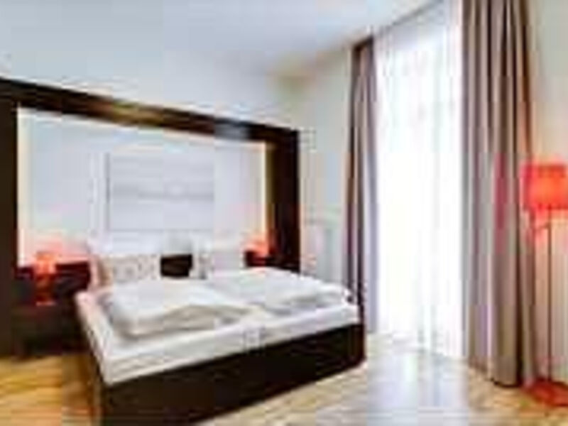 sevenDays Hotel BoardingHouse