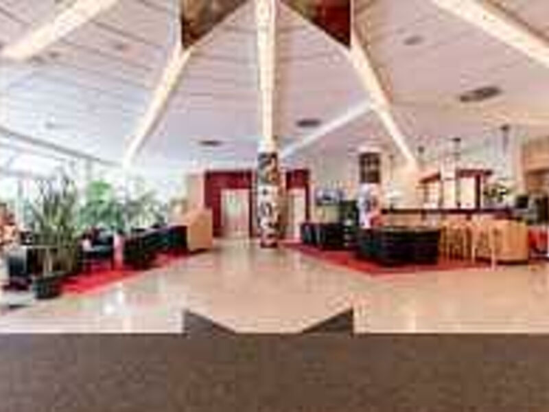 AZIMUT Hotel Dresden