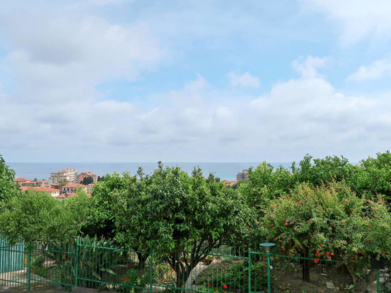Sole A Levante