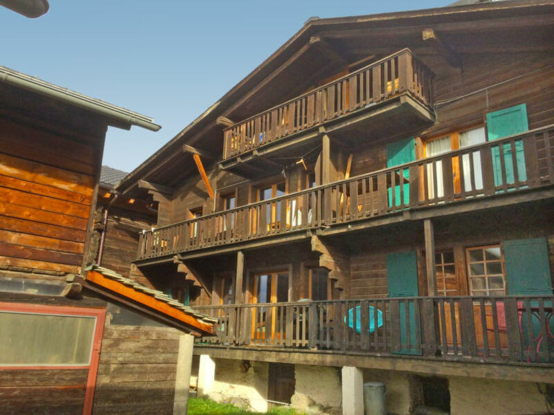 Les Moulins