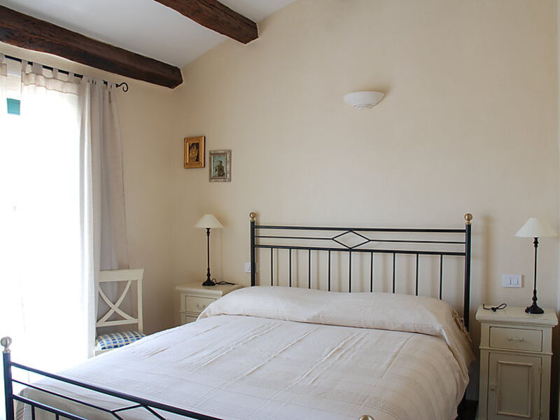 Casa Barat