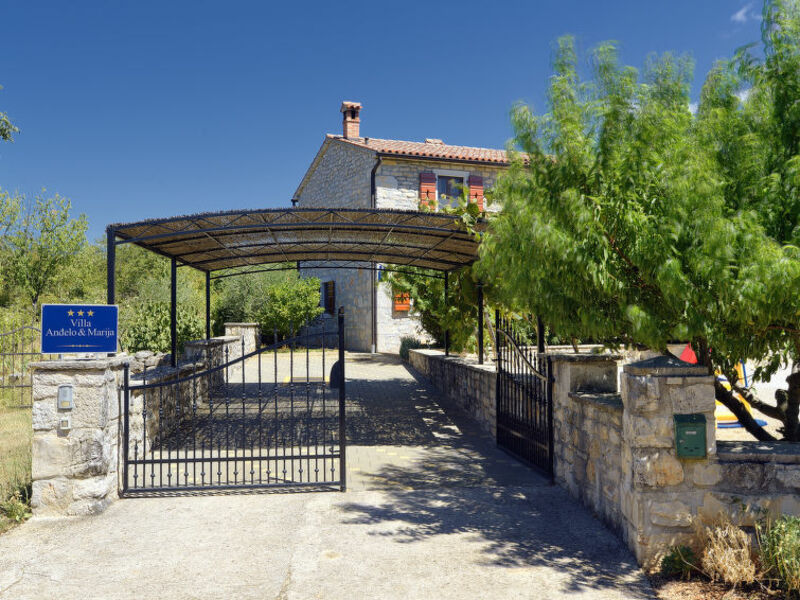 Angelo I Marija