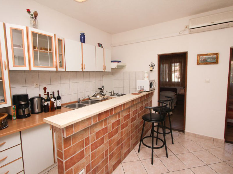 Vila Sale
