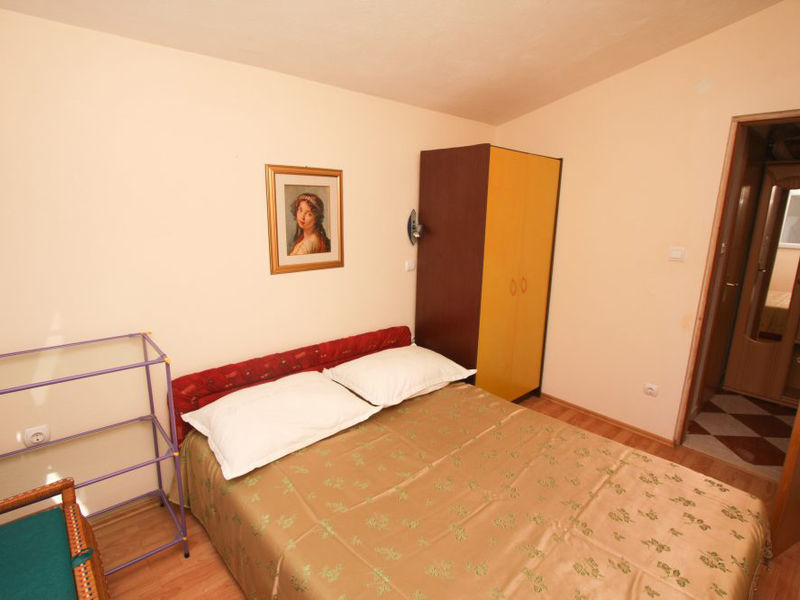 Vila Sale