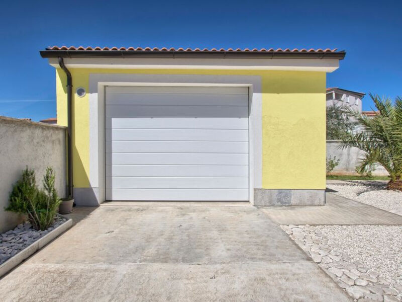 House Dejvis