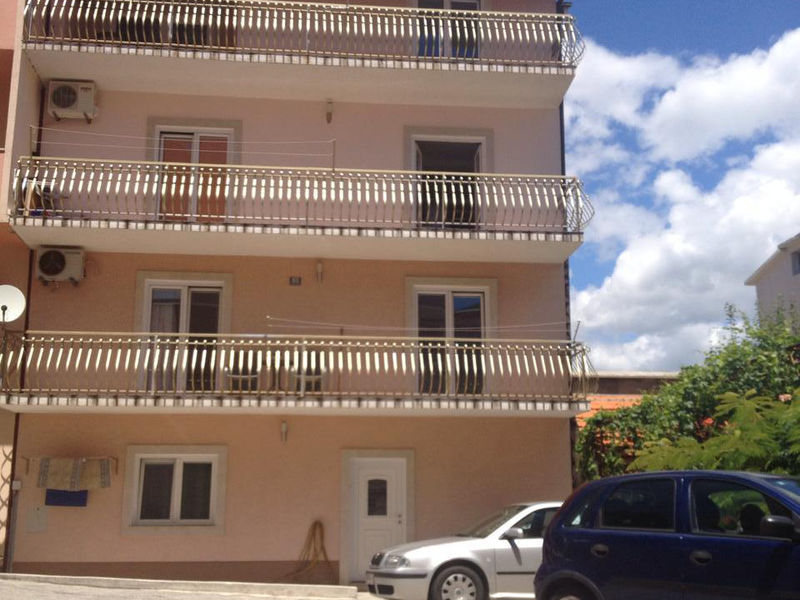 Apartmány Frano