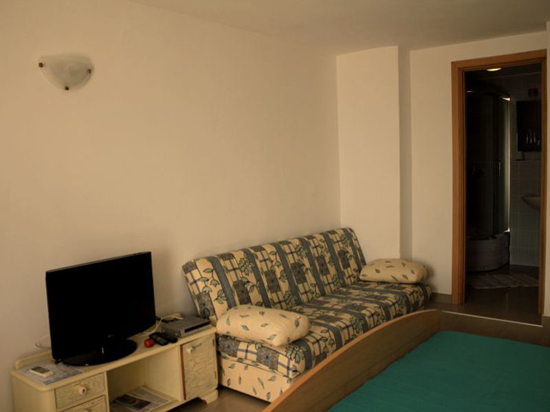 Vila Emilia