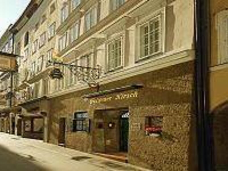 Hotel Goldener Hirsch