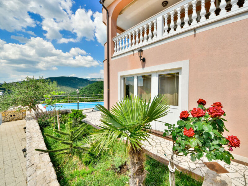 Villa M