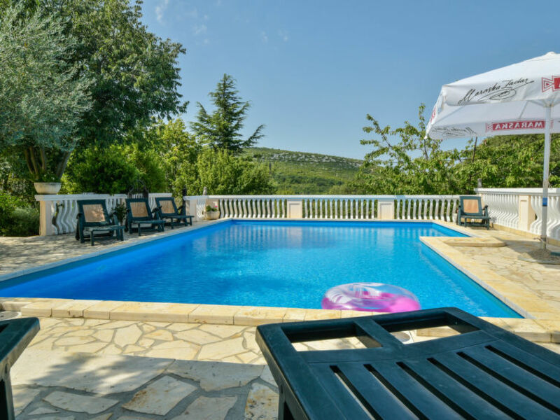 Villa Ana