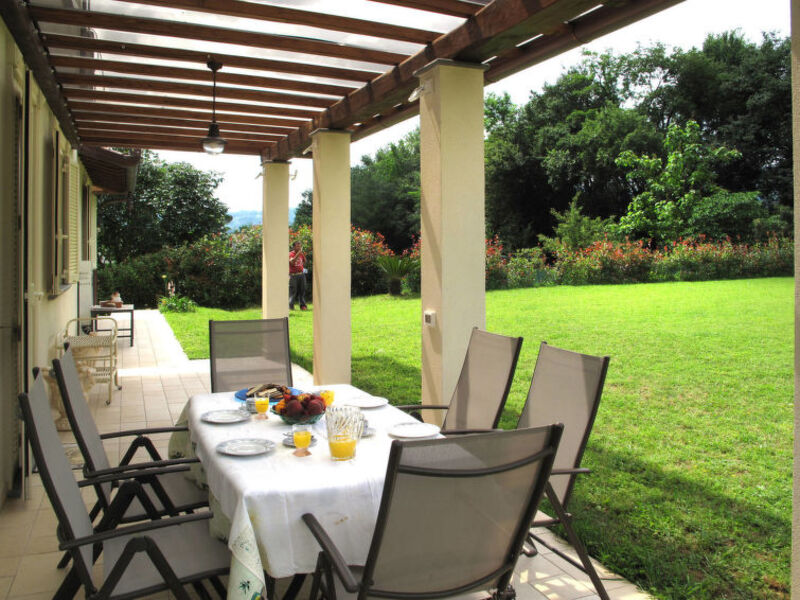 Casa Iris