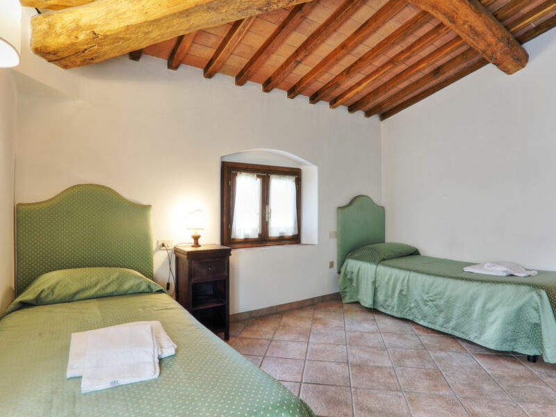 Chiantishire Retreat