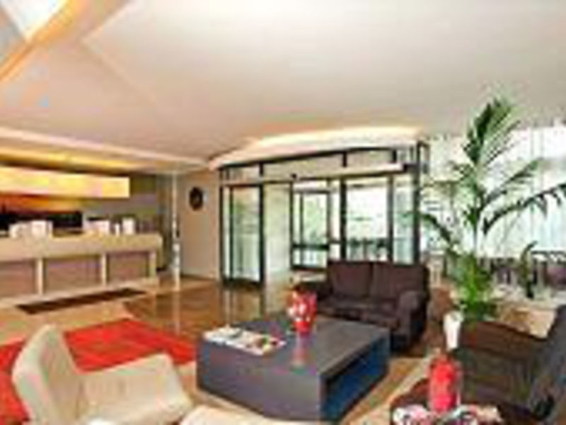 Hotel Executive
