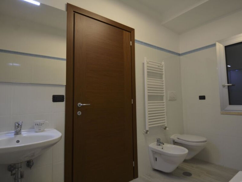 Vatican Luxury 2 Bd 2 Ba Apartment