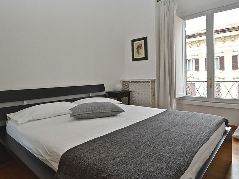 Vatican Family 4br Apartment