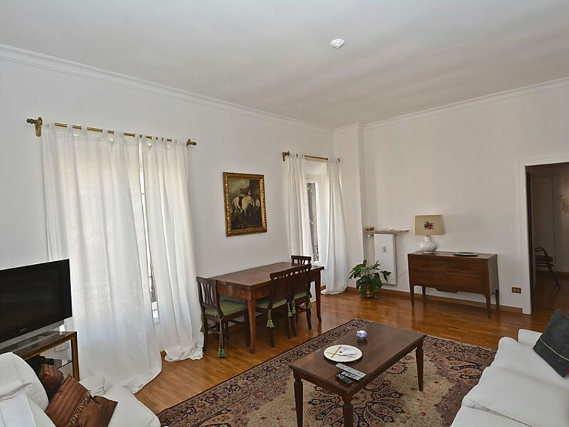 Vatican Family 4br Apartment