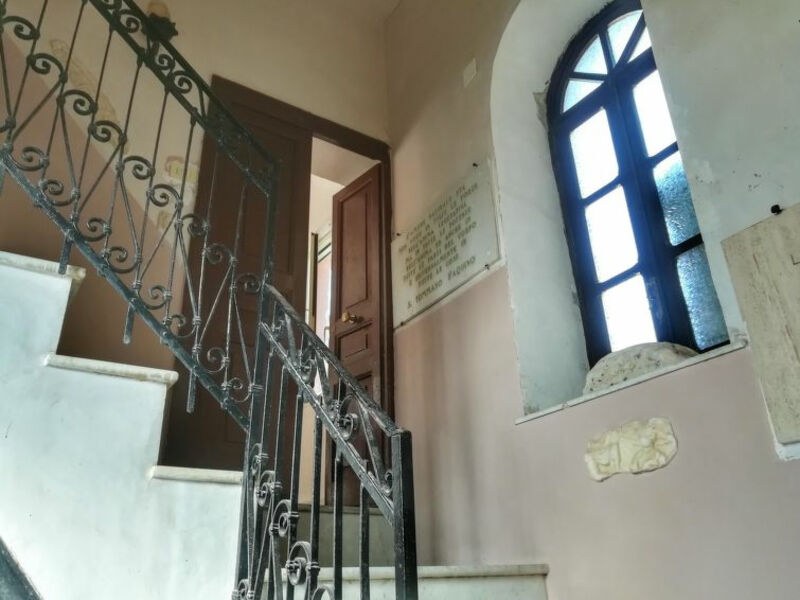 Atratina