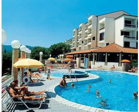 Albona Hotel & Residence