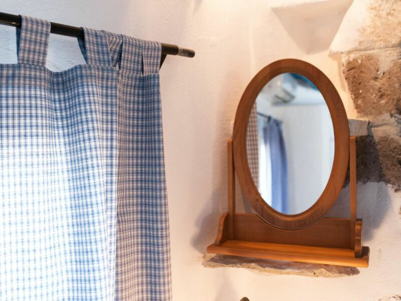 Attic Iolanda