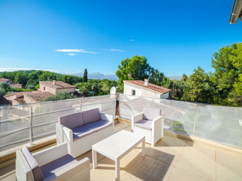 Villa Aires