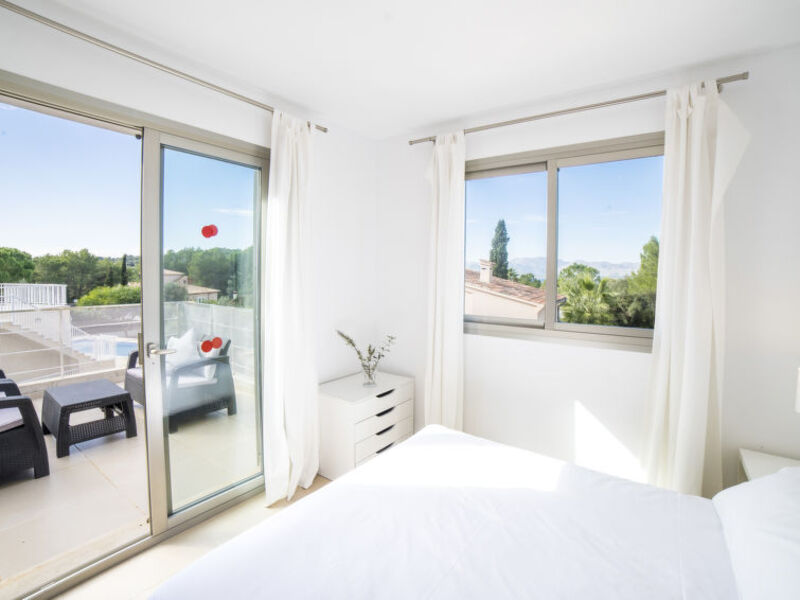 Villa Aires