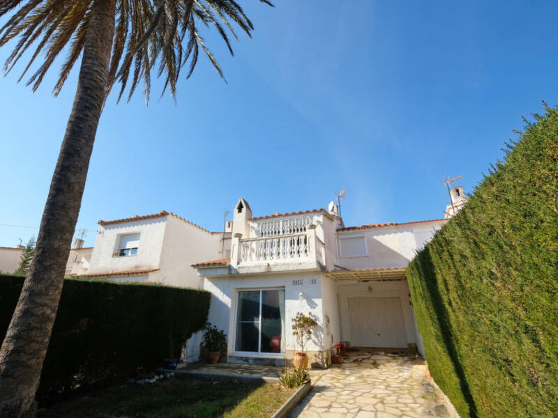 Villa Nila
