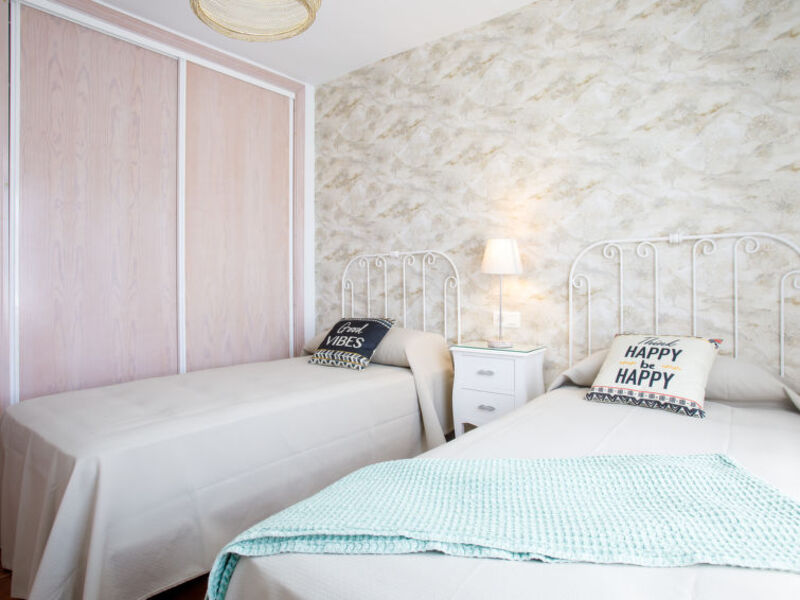Amazing 3 Bedrooms Front Sea View.