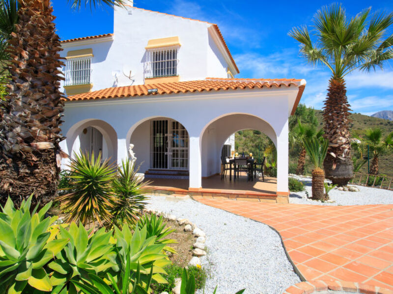 Amazing 3 Bedrooms Front Sea View.