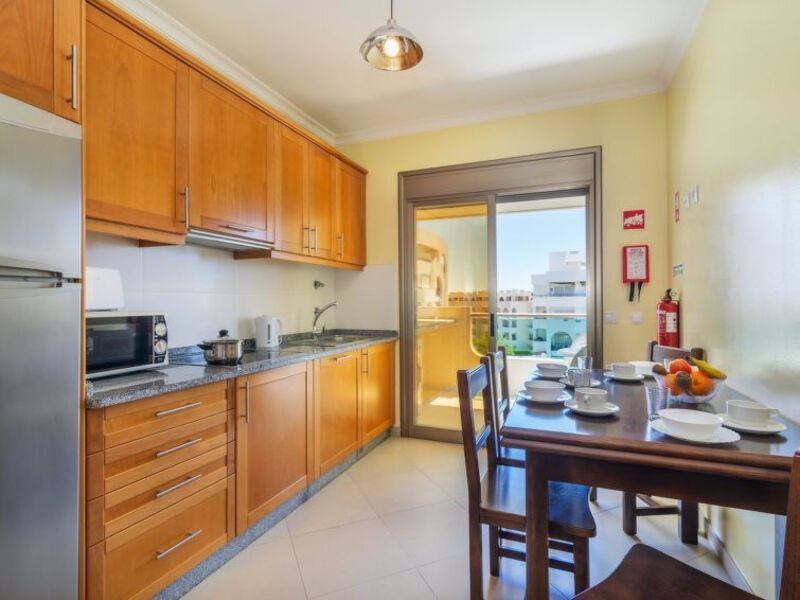 Apt/T1 Vist Mar E Piscina Blc 1 1ºd