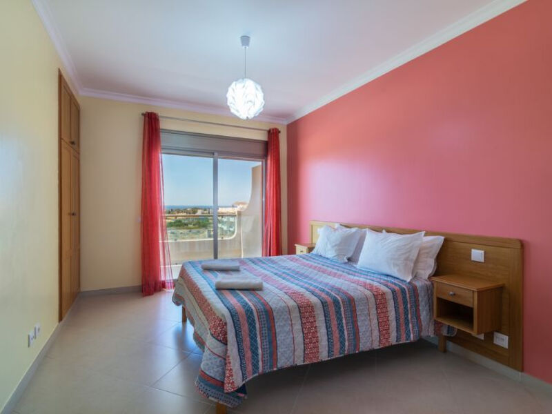 Apt/T1 Vist Mar E Piscina Blc 1 1ºd