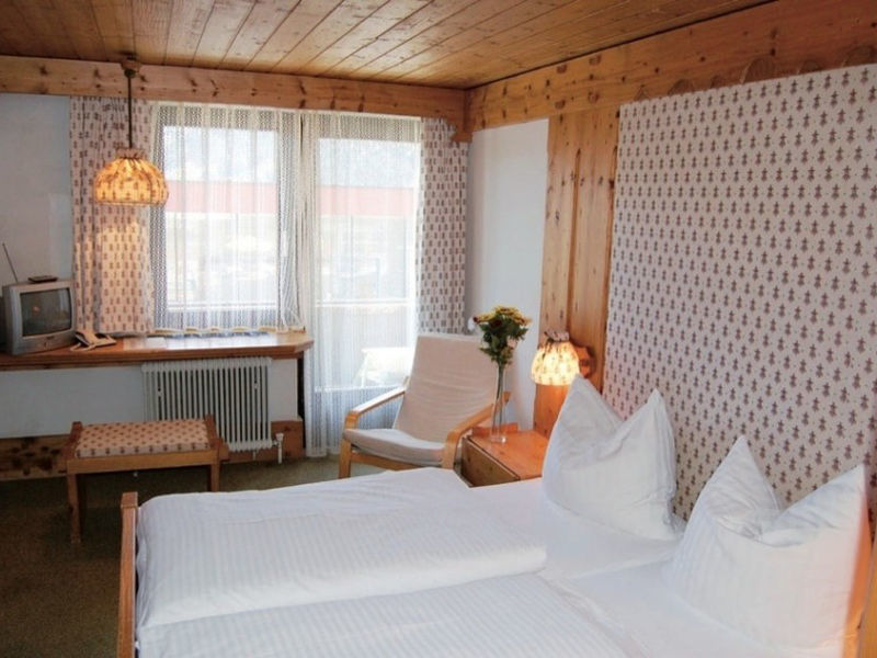 Hotel Alpina
