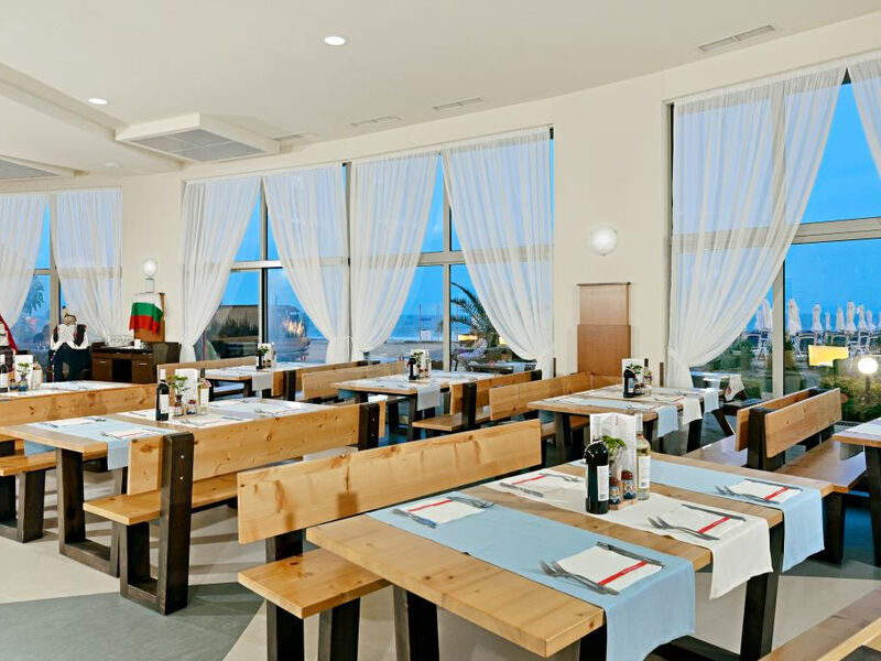Hotel Sol Luna Bay