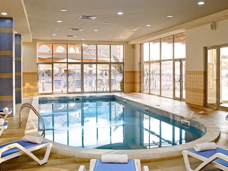 Hotel Sol Luna Bay