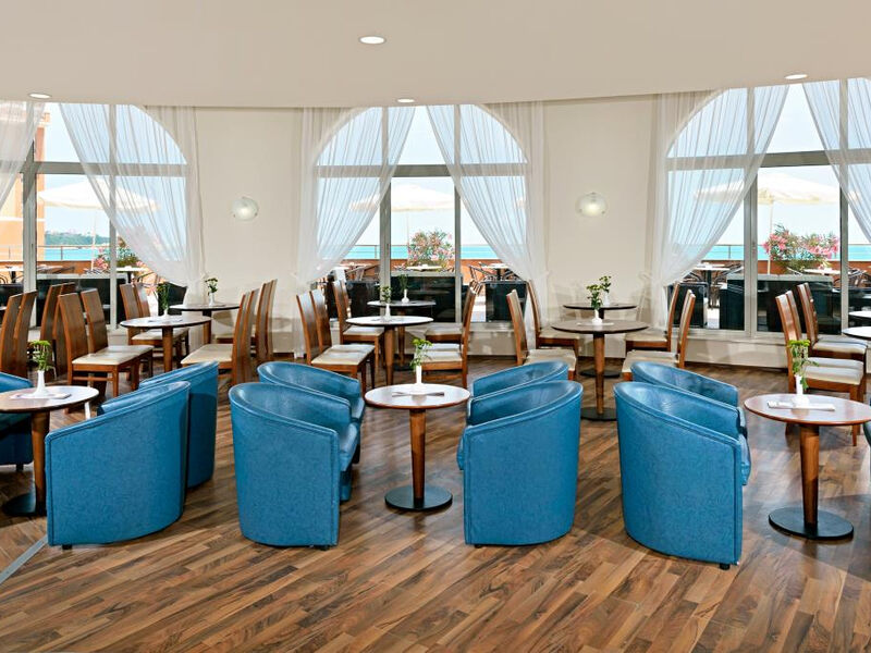 Hotel Sol Luna Bay