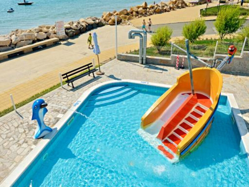 Hotel Sol Luna Bay
