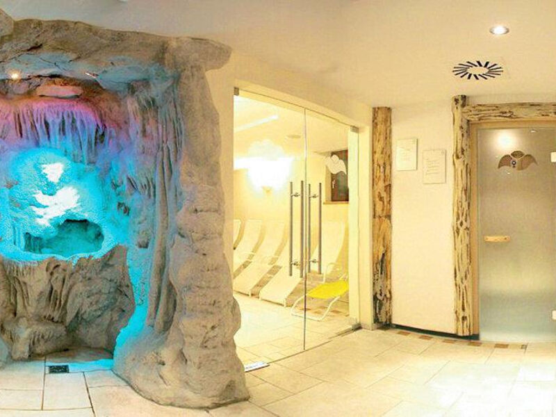 Alpen Adria Hotel