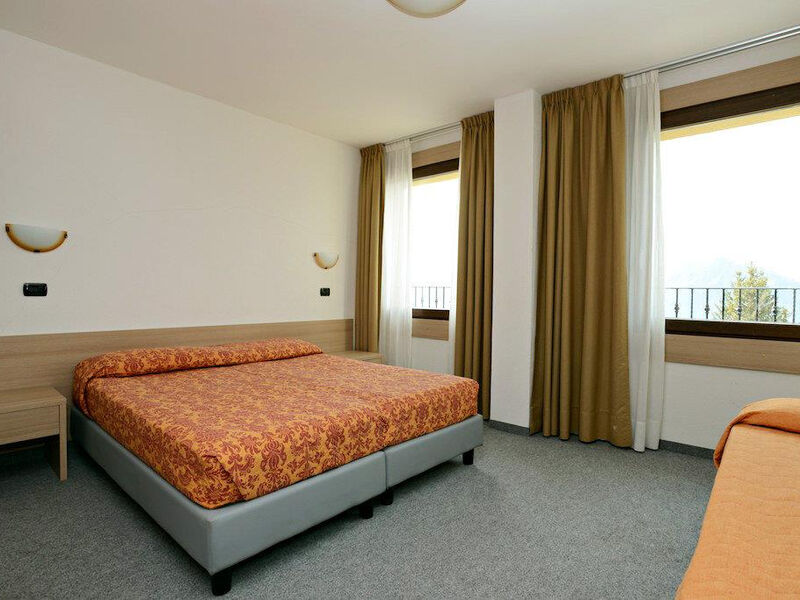 Hotel Girasole 2000