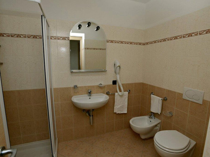 Hotel Girasole 2000