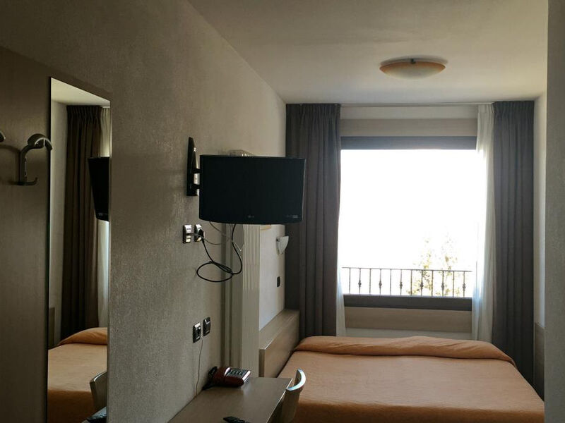 Hotel Girasole 2000