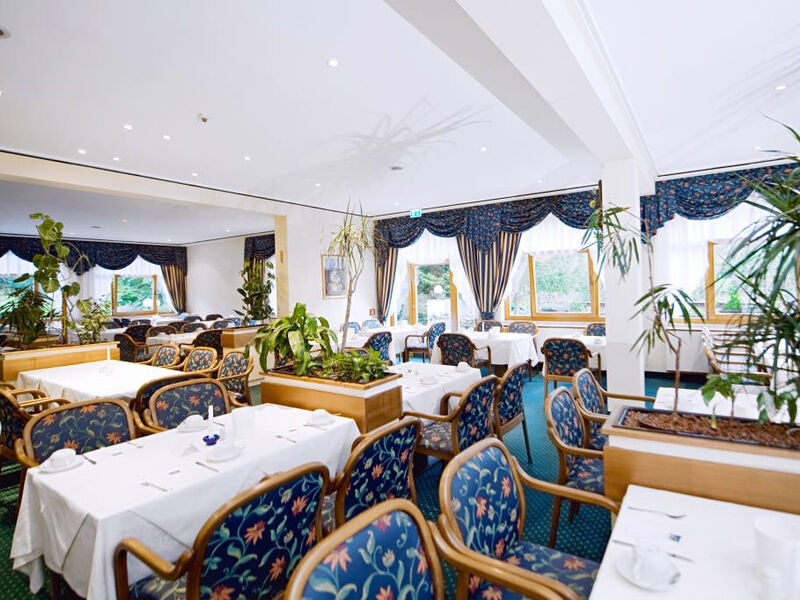 Alpenhotel Weitlanbrunn