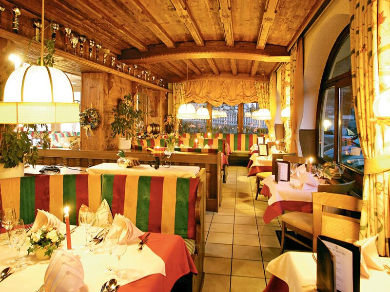 Hotel Zur Burg