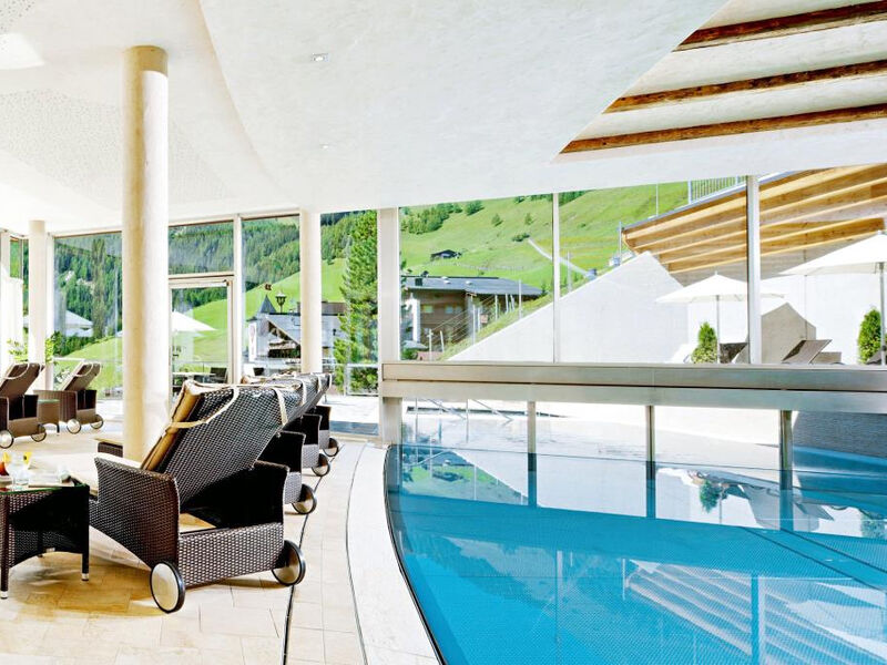 Berghof Crystal Spa & Sport