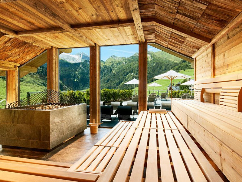 Berghof Crystal Spa & Sport