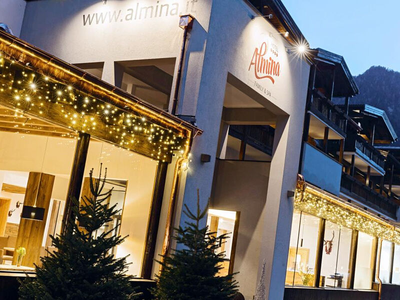 Hotel Almina Family & SPA