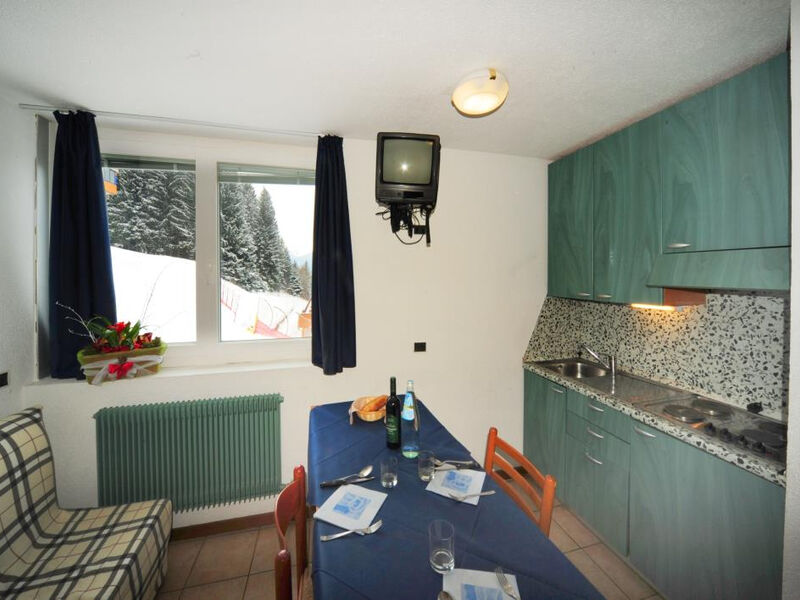 RESIDENCE LORES 2