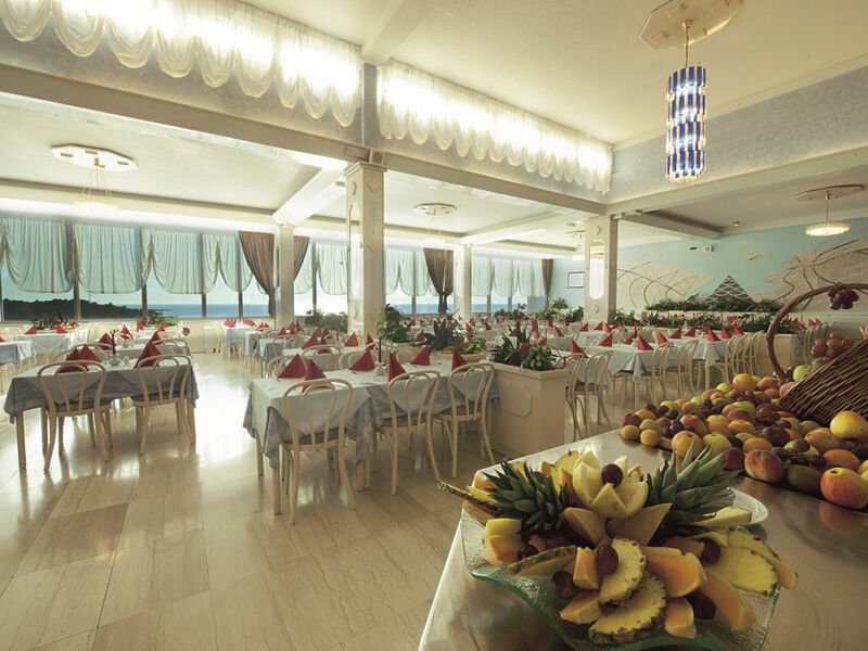 Hotel Laguna Gran Vista