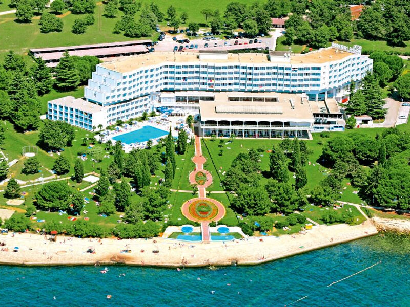 Hotel Laguna Materada