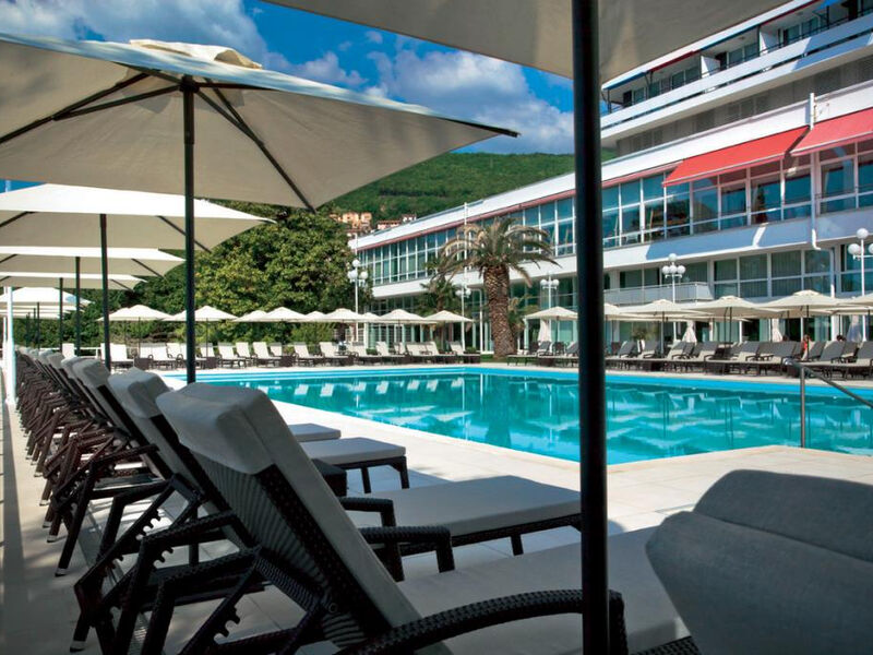 RemisensPremiumHotelAmbasador