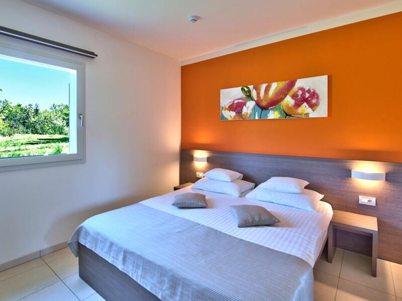 Crvena Luka Hotel & Resort